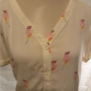 Sugarhill Cream Short Sleeve Button Down Blouse with Rainbow Lightning Design